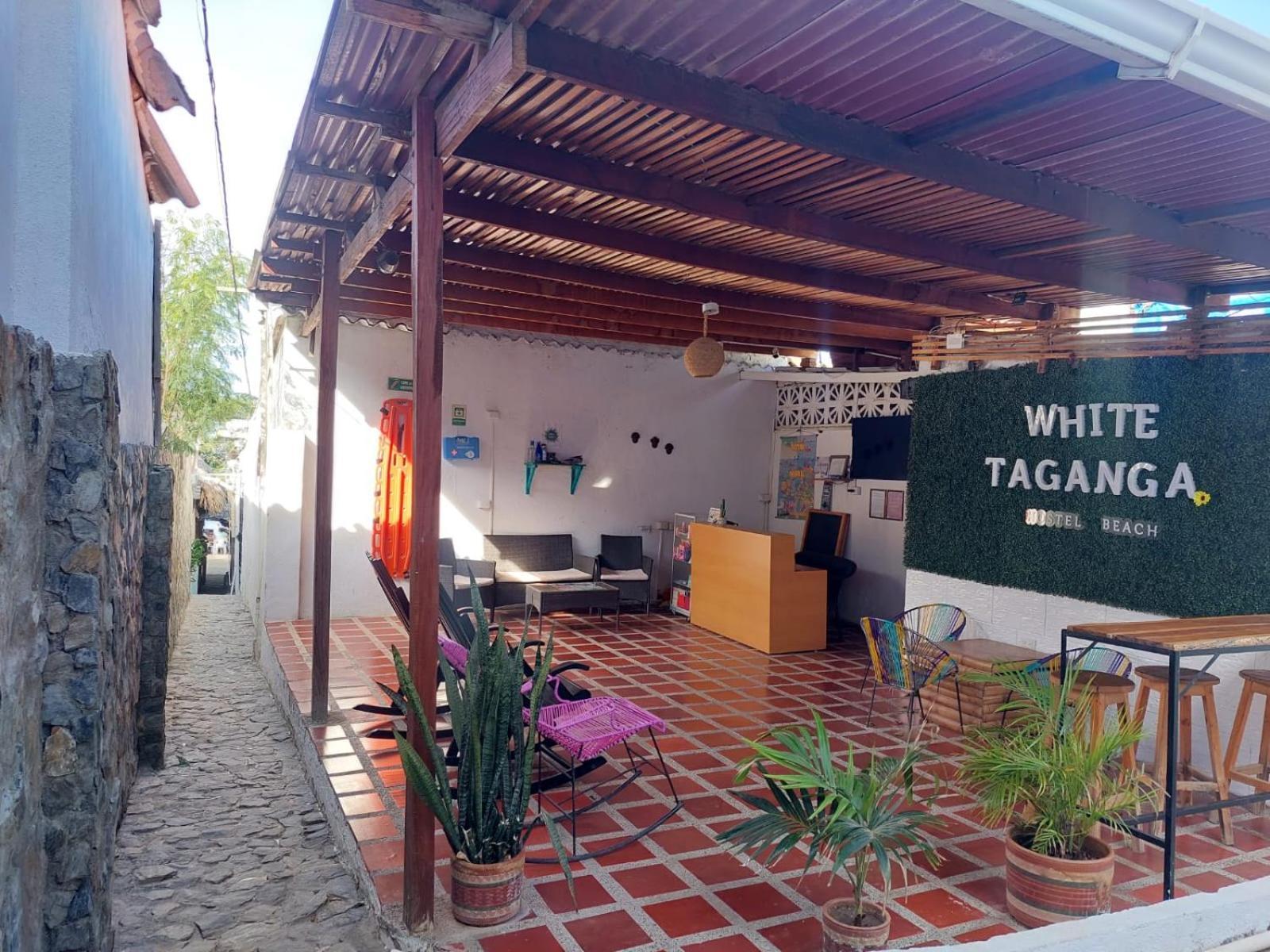 White Taganga Hotell Eksteriør bilde
